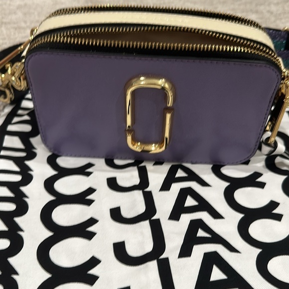 Marc Jacob’s snapshot bag. - Picture 7 of 12